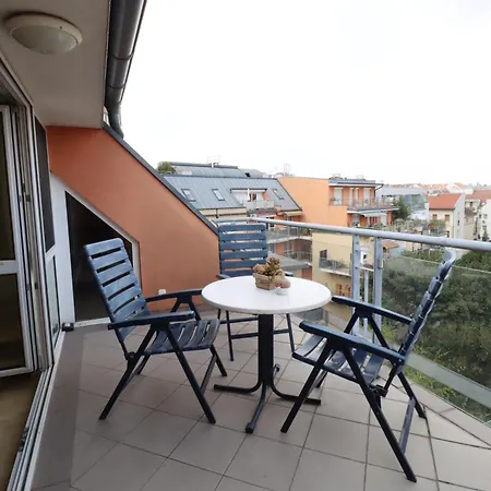 New Mester With Balcony&ac Apartament Budapesta